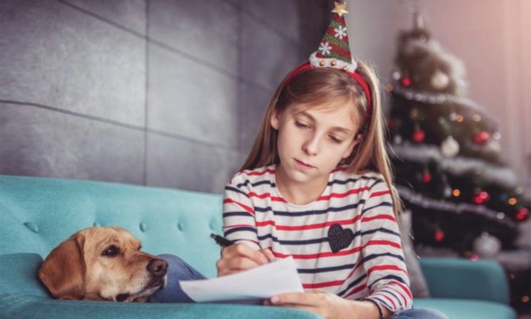 Ноутбук, маховик времени и австралийская ящерица от Деда Мороза. Дети распустились или правда верят в чудо?