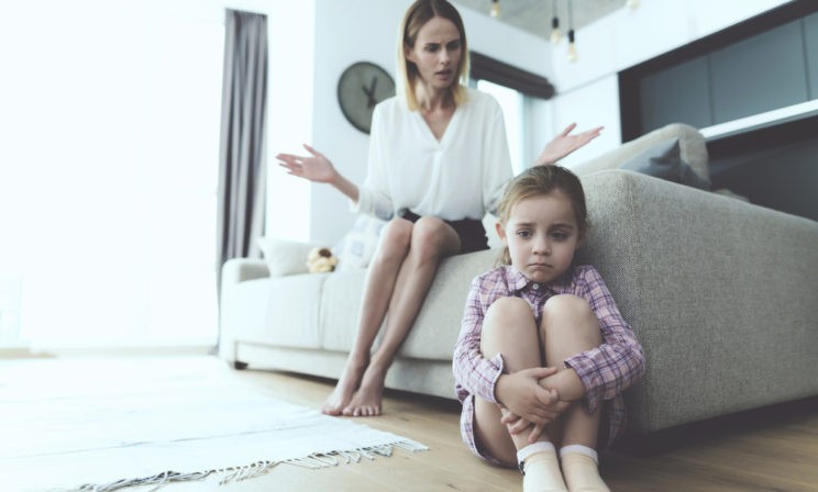 «Накричу — сын закрывает лицо руками и плачет». Почему дети обманывают родителей