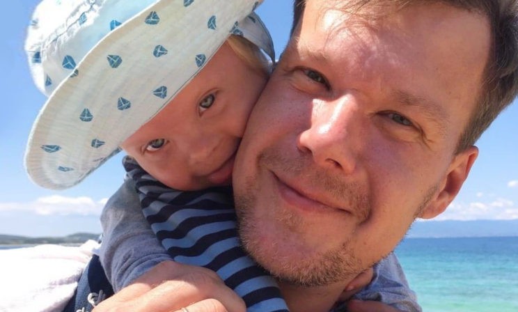 «Ты видишь на УЗИ ребенка, а тебе говорят: надо убить». Отец мальчика с синдромом Дауна — о плодах любви