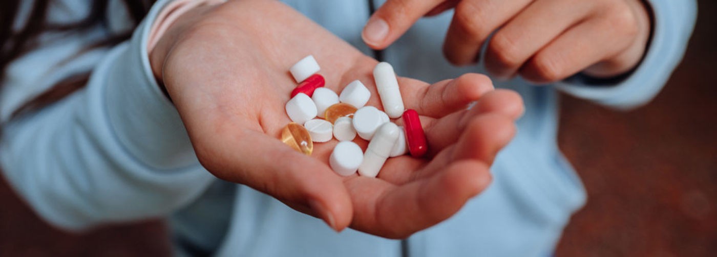 В России исчез препарат для пациентов с заболеванием Вильсона — Коновалова. Он сохранял жизнь тысячам людей