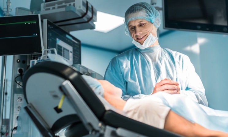 «Ну ты и разожралась!» — говорит врач. Как понять, что он не заботится, а хамит