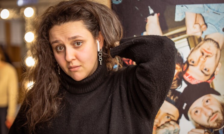 Даша и «Нервы». Как директор рок-группы живет с потерей слуха