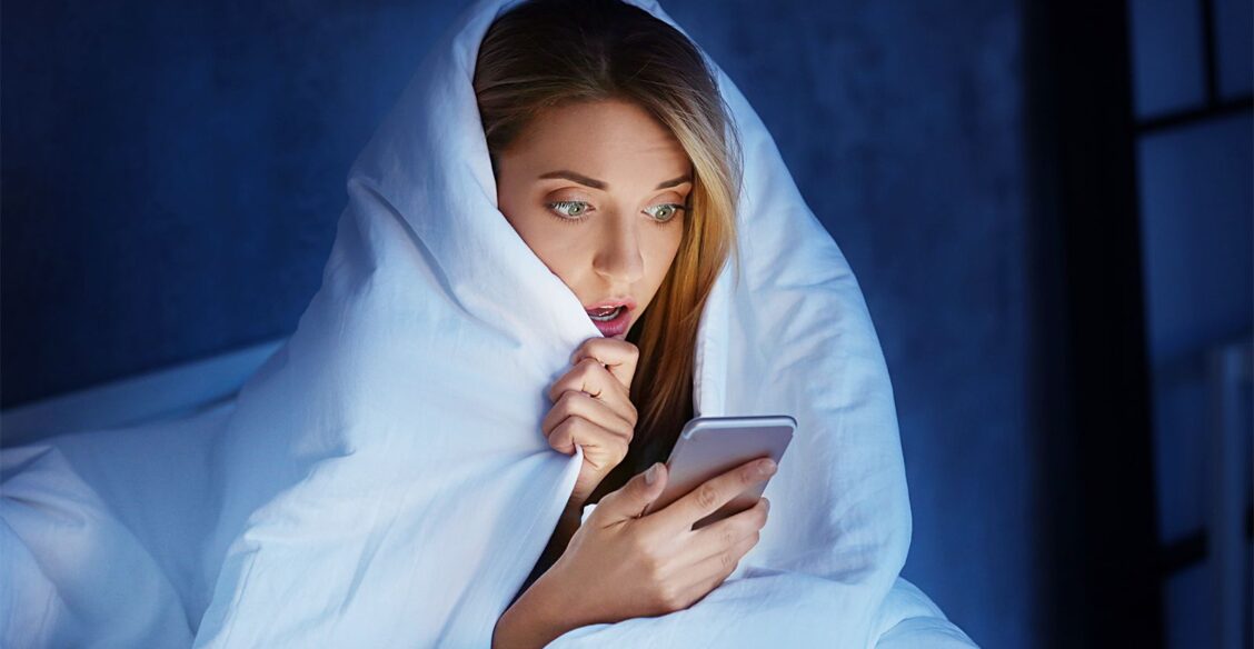 Весь день я сижу в телефоне — там рабочая почта и соцсети. Но что будет, если от него отказаться?