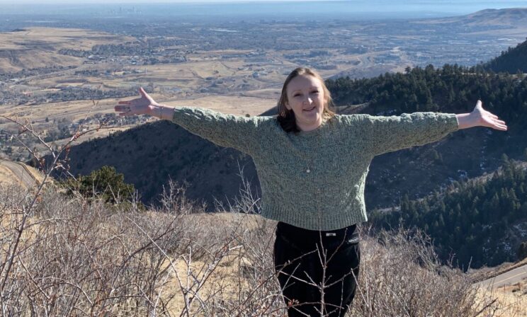 Врачи сказали: «Забирайте — она проживет неделю». Меня ждали 50 операций, кома и чудеса