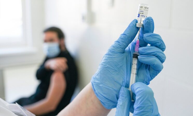 Какую вакцину выбрать