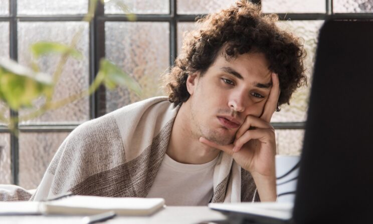 Переболел ковидом, теперь у меня нет сил. Как справиться с усталостью?