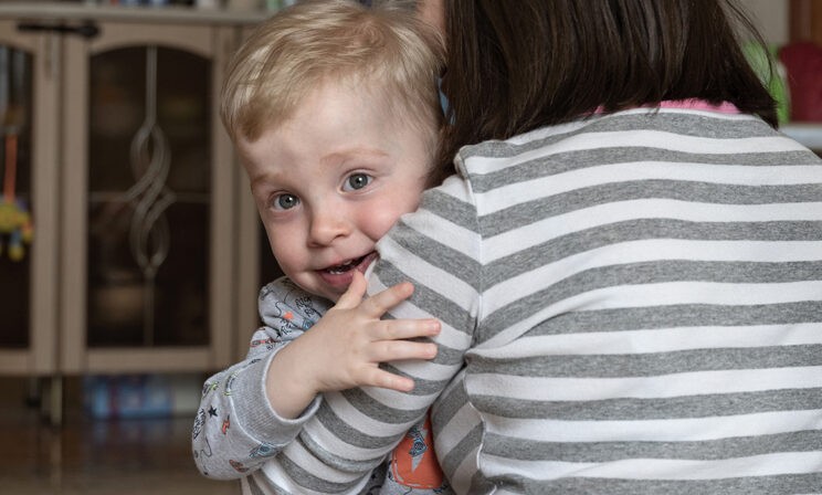 Мише больше не нужен хоспис. Теперь он дышит сам