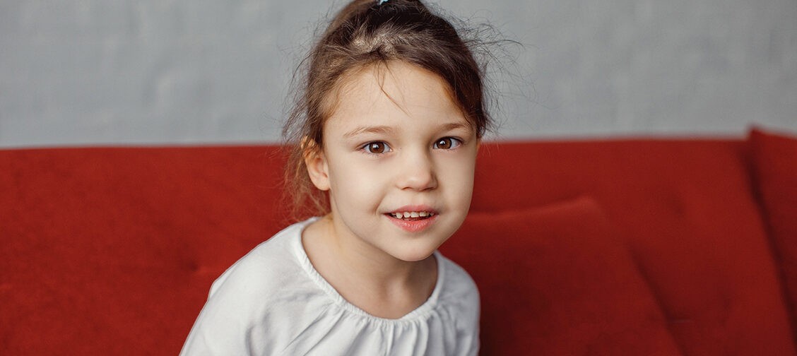 Ева проводит во сне большую часть жизни. Это из-за эпилепсии