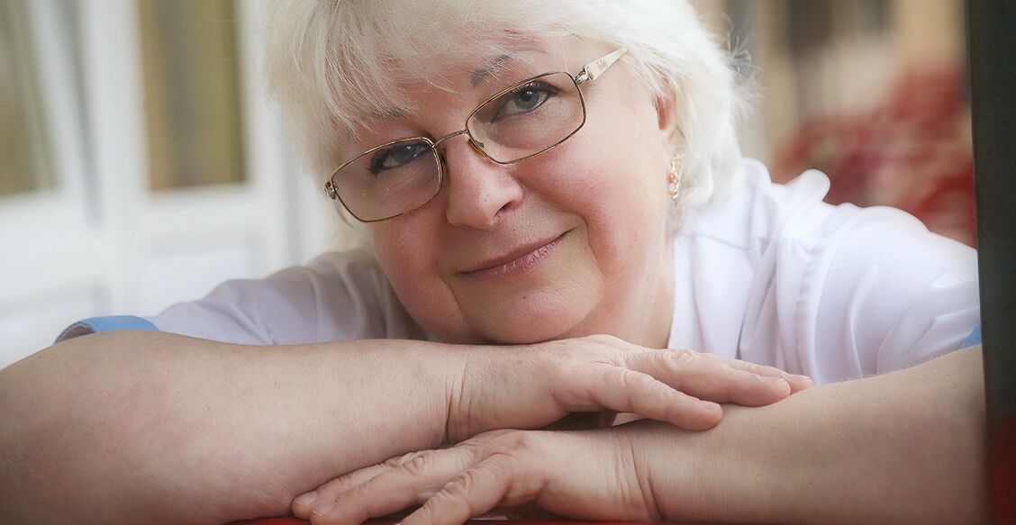 «Нельзя, чтобы человек умирал один». Медсестра хосписа — о желаниях пациентов и выжившем ребенке