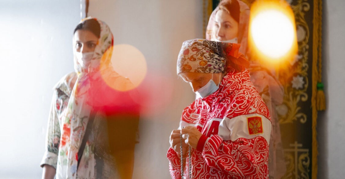 «Тебе плевать на людей, убийца!» — и так уже полтора года. Как провести пост во время чумы?