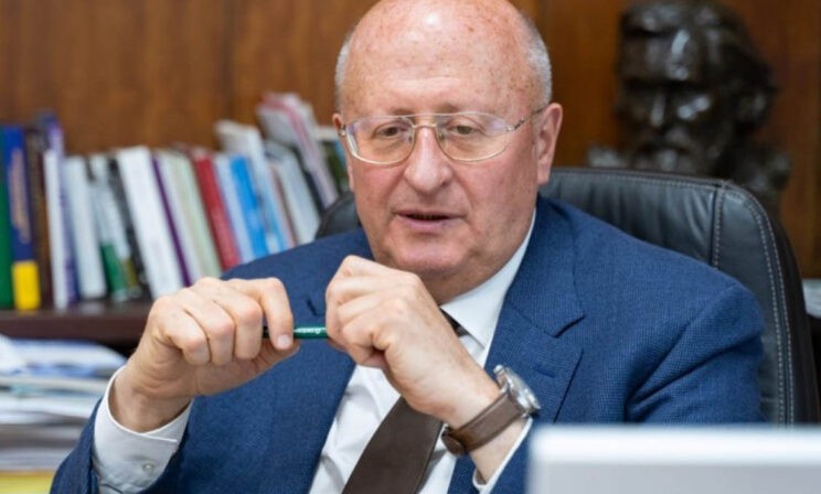 Что мы узнали про новый штамм? Создатель "Спутника" Александр Гинцбург — в интервью "Правмиру"