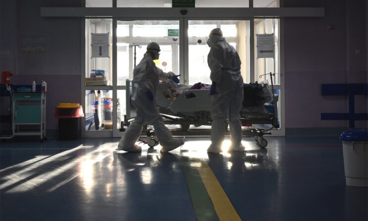 Резкий рост ковида — откуда, все ведь было нормально? 10 неудобных вопросов