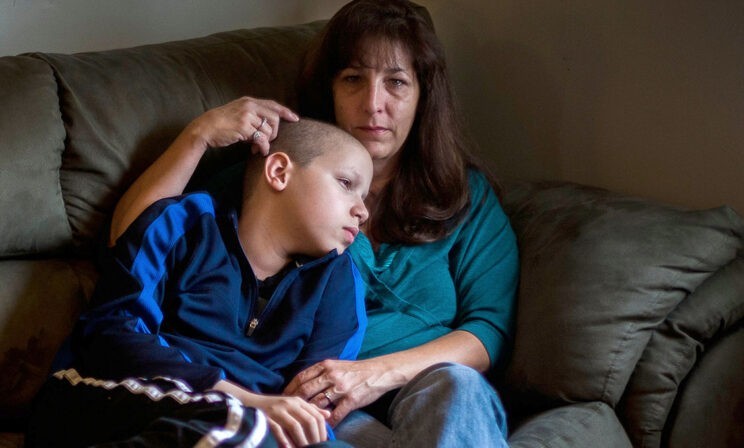 Узнал диагноз сына и обещал быть рядом. Но приехал и сказал: «Я женюсь на другой»