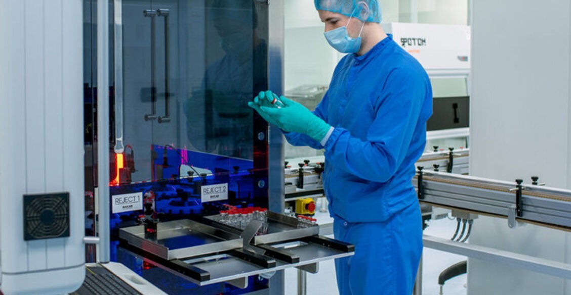 «Спутник-V чуть не назвали Катюшей». Юрий Крестинский — о пропаганде вакцинации