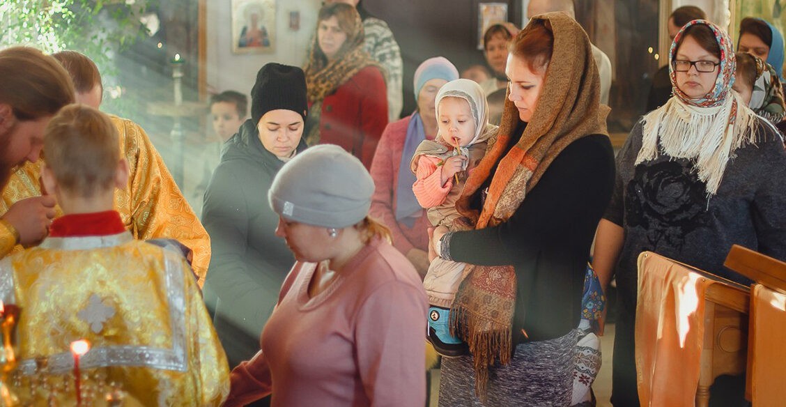 «Благословляю родить!» 5 историй от сельского священника