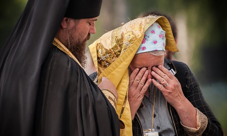 «Да разве мои грехи простят!»  Священник Ясен Шинев — о нездоровой религиозности