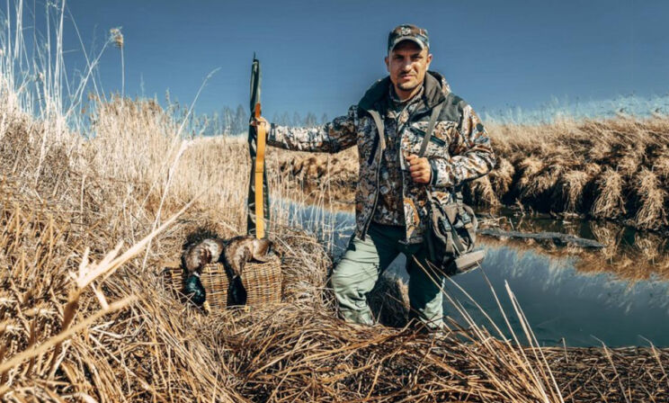 «Принял за косулю и выстрелил». Как не стать жертвой охотника