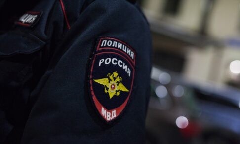 В Петербурге задержали мужчину за попытку изнасиловать 12-летнюю девочку в подсобке ТЦ