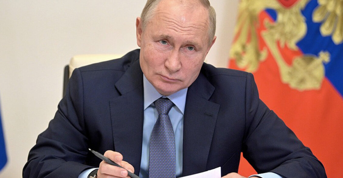 Путин объявил нерабочими дни с 30 октября по 7 ноября. Важное