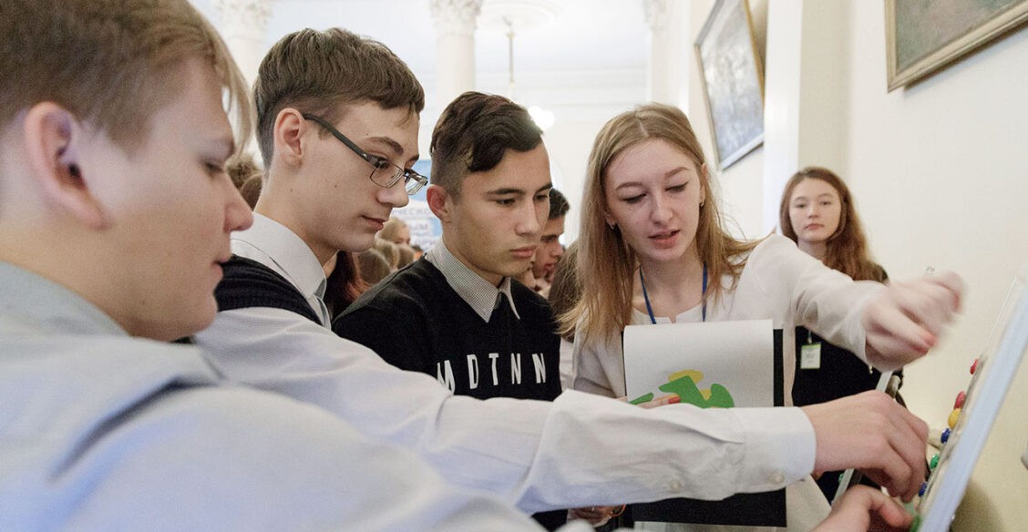 «Мир не разрушится, если ребенок не сдаст ЕГЭ». Профориентация: 7 советов для родителей