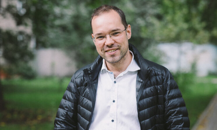 Лечит людей от рака и управляет самолетами. Онколог Михаил Ласков — о своем хобби