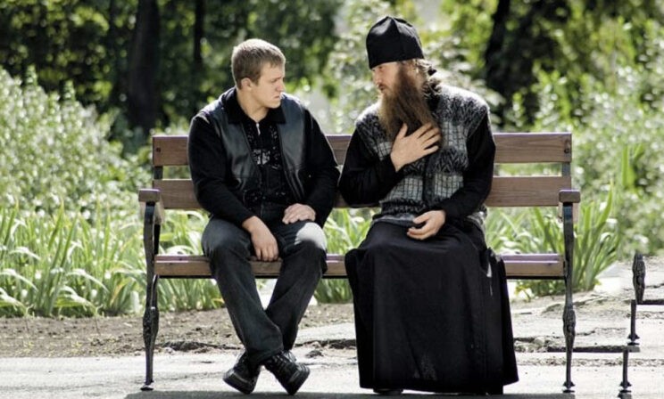 «Хочу прийти к вам на исповедь». О чем еще может говорить паренек с пирсингом и тату