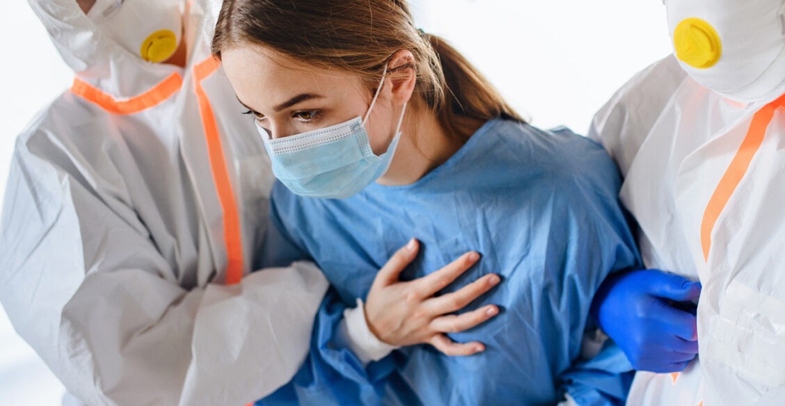 Может ли после прививки от ковида появиться тромбоз. Объясняет врач-флеболог