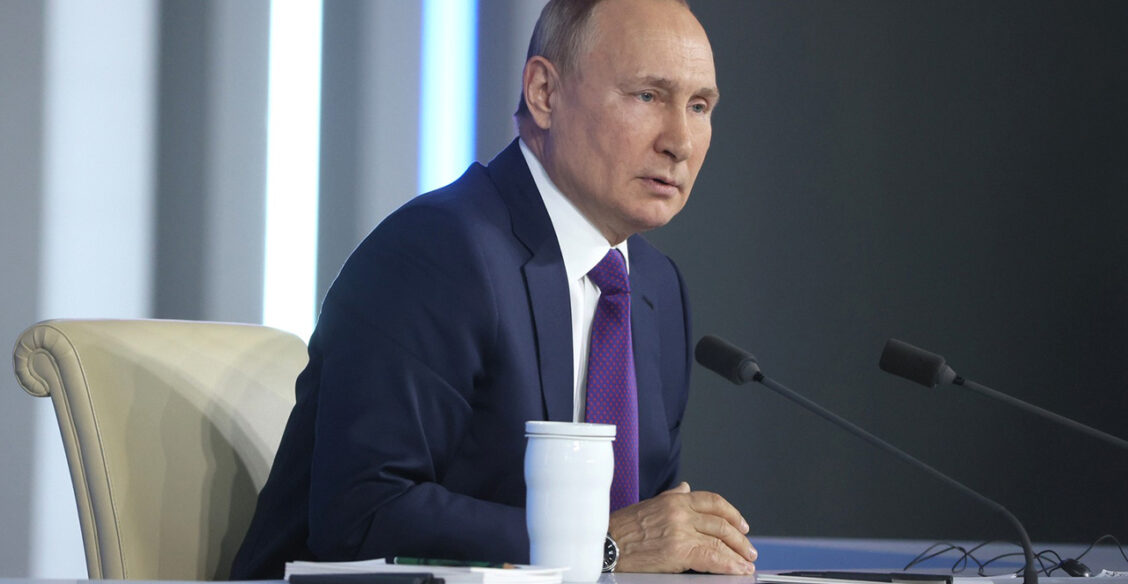 Продолжительность жизни сократилась, детям со СМА дают лекарство. Пресс-конференция Владимира Путина