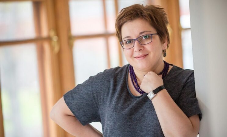 «В хосписе жизнь не раздражает, не утомляет, а только радует». Нюта Федермессер — об итогах года