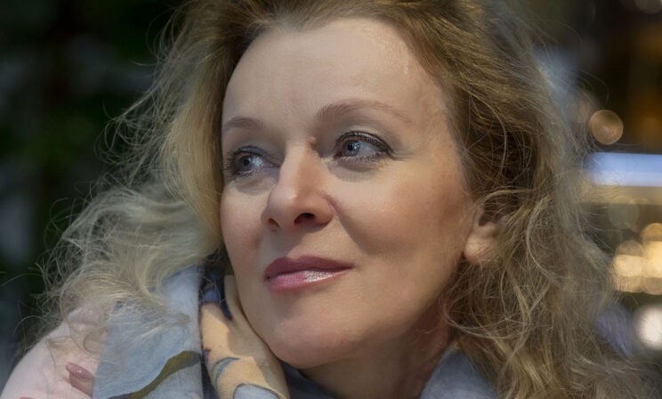 «По глазам я понимаю: она меня узнала». Актриса Анна Терехова — о маме