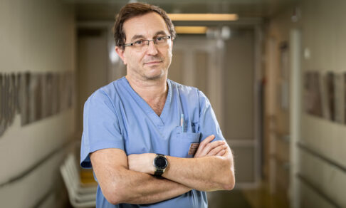 «Лучшая операция — та, которую ты не сделал». Нейрохирург Матвей Лившиц