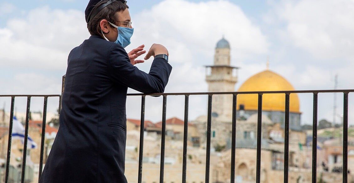 Омикрон в Израиле: заболеваемость выросла, открывают новые ковидные отделения