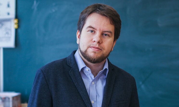 «Я прочитаю “Муму”, но для чего?» Учитель Антон Скулачев — о проекте новой программы по литературе