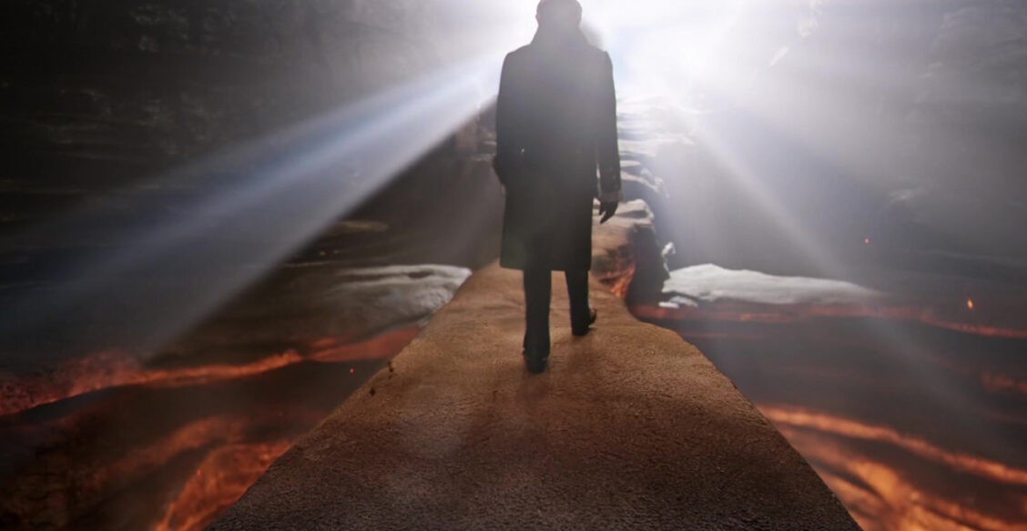 «До следующего воскресенья», — сказал он. В воскресенье я пришла на его отпевание