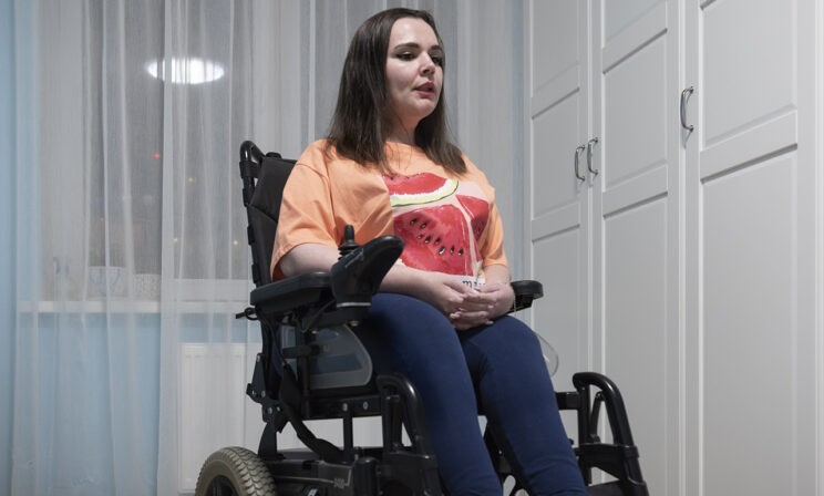 «Я написала 450 писем депутатам». У Марины — СМА, но она не может получить лекарство