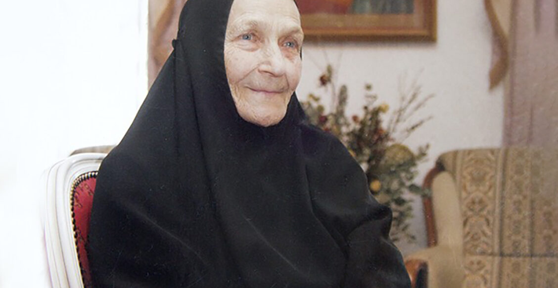 Разведчица, авиаконструктор и монахиня. Матушка Адриана (Малышева)