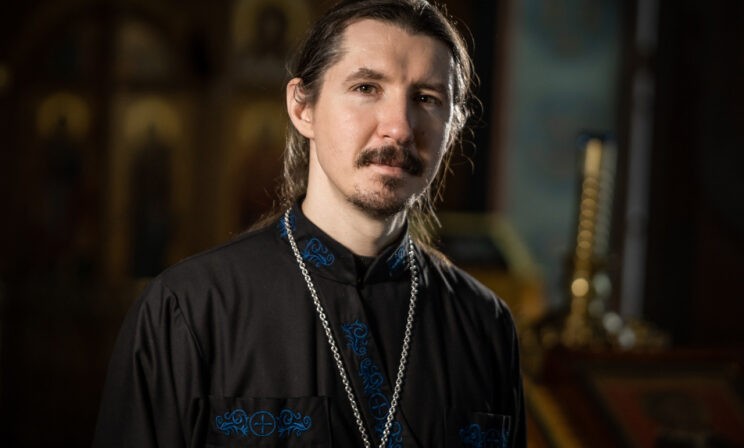 «Помогает ли мне телесный пост быть лучше?» Священник Виктор Гавриш — нужно ли ограничивать себя в питании