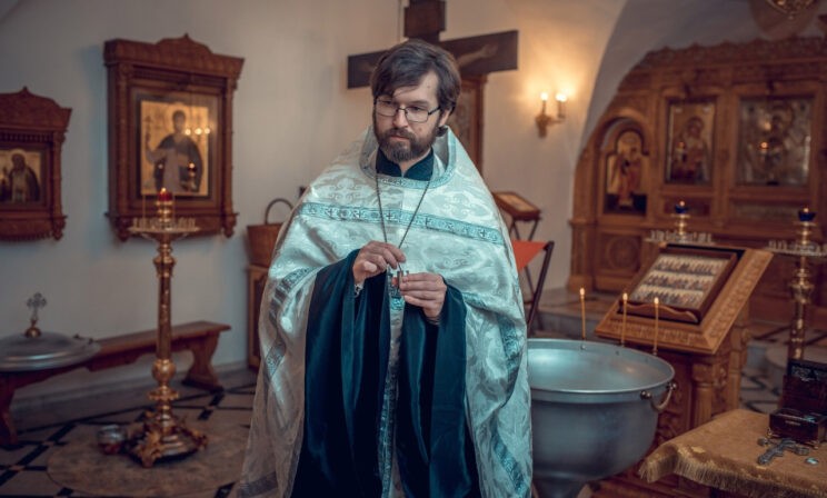 Право на счастье. Священник Александр Сатомский