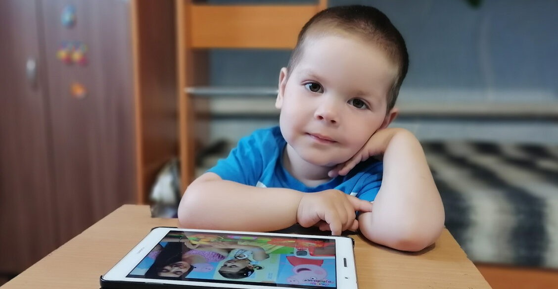 «Ваше лечение — нецелесообразная трата денег», — сказали маме Алеши чиновники