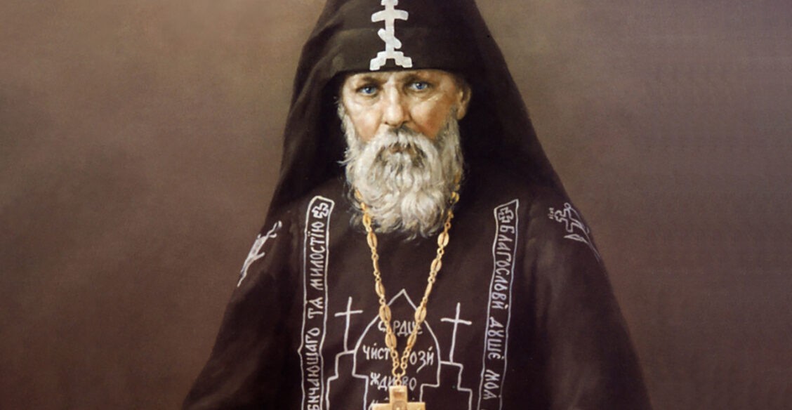 Он находил слово утешения и для верующего, и для чекиста, и для военного. Преподобный Серафим Вырицкий