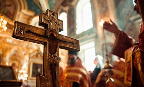 В Украинской Православной Церкви не подтвердили информацию, что священники выехали в Мариуполь на Крестный ход