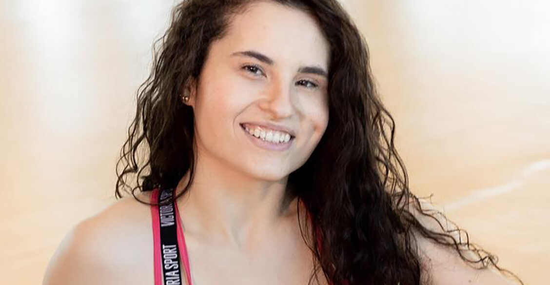 Железо, ввинченное в тело. После аварии Маша научилась ходить через боль и страх