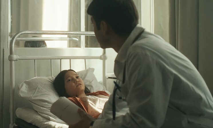 Детей заразили ВИЧ — никто не знал, что это. Истории родителей из Элисты