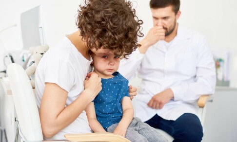 «Мальчик с ДЦП плакал, увидев кушетку». О реабилитации и шарлатанах