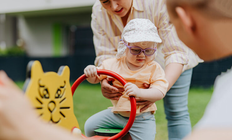 Нам не «все должны». Что делать, чтобы особых детей принимали