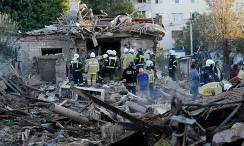 «Люди создают укрытия у себя во дворе». Что происходит в Белгороде