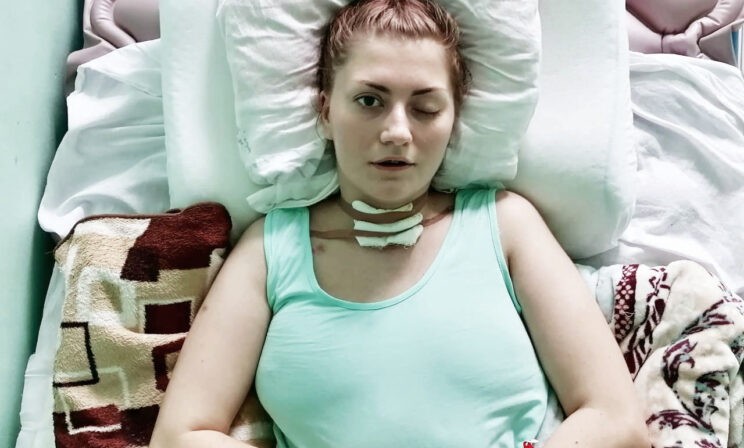 «Это я виновата, что мама попала под машину!» — плакала 9-летняя Соня