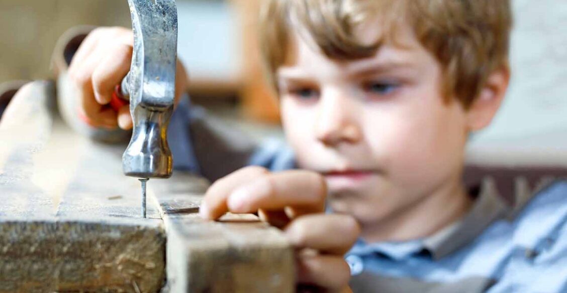 5 опасных занятий, которые нужно разрешить детям