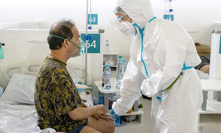 О прививках от ковида уже не говорят, и люди думают: «Пронесет»