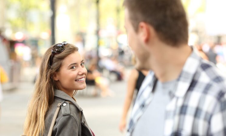 «Влюбиться в абьюзера может каждая». Как воспитать дочь, чтобы она смогла от него уйти